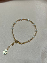 Cargar imagen en el visor de la galería, Pulsera de broche mini balin y nacar
