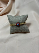 Cargar imagen en el visor de la galería, Pulsera de balines y pasador de cerámica de ojo turco
