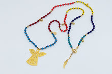 Cargar imagen en el visor de la galería, Collar Boho cristales checos con dije de ángel frontal y mini dije en broche
