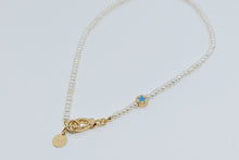 Cargar imagen en el visor de la galería, Collar de perlas Broche frontal y pasador de estrellita
